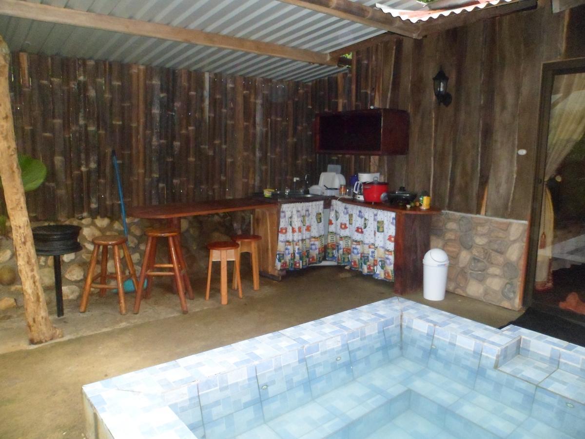Hotel Valle Azul San Gerardo Esterno foto